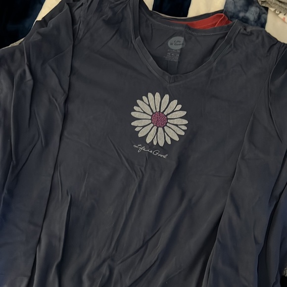 7 count Life is Good, all are XL - Picture 5 of 7